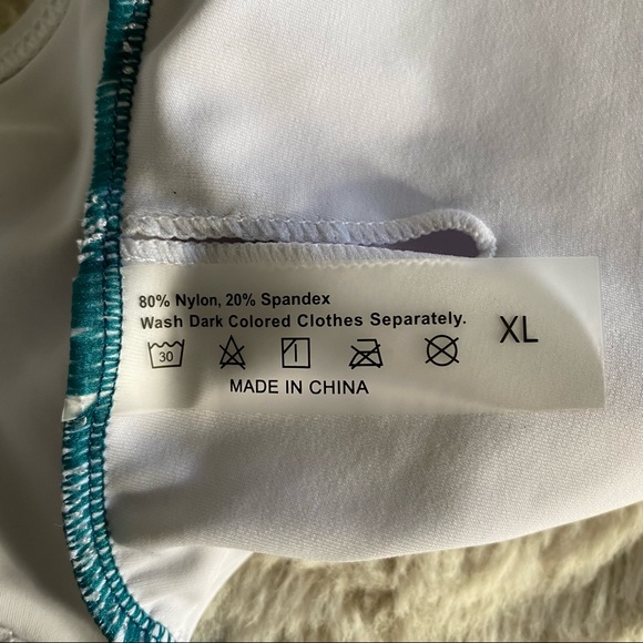 Colorblock Tie Front Cut-Out One Piece Swimsuit - Picture 8 of 8